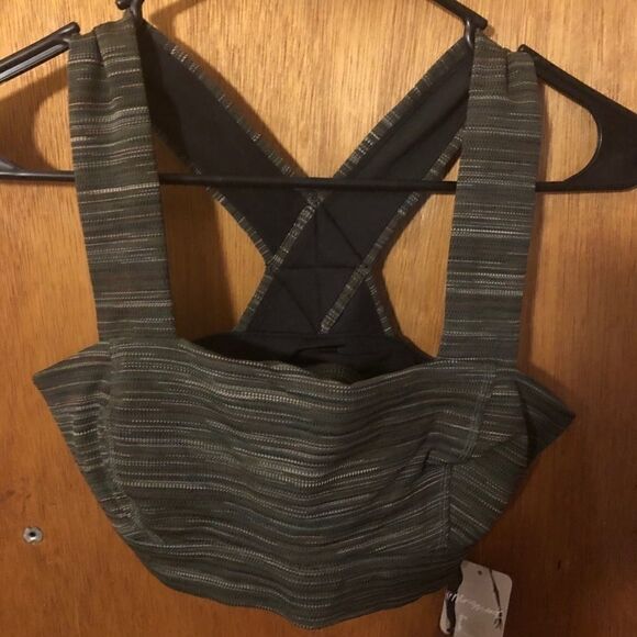 𝅺FREE people sports bra - Picture 4 of 5